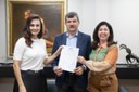 Deputada Analice Fernandes destina emenda de R$ 200 mil para Ariranha Deputada Analice Fernandes destina emenda de R$ 200 mil para Ariranha