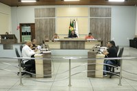 Vereadores aprovam projetos significativos para a Cidade
